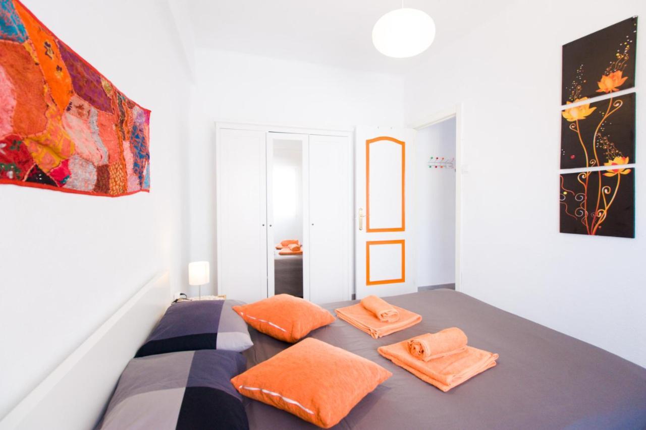 Bollywood Style Apartment Málaga Extérieur photo